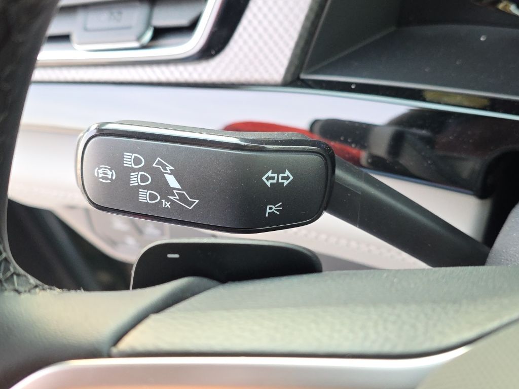 2026 Volkswagen Atlas 2.0T Peak Edition Green at Sutliff Volkswagen