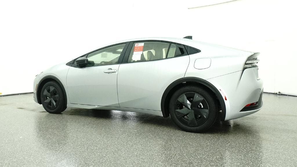 Thumbnail: 2026 Toyota Prius - 2