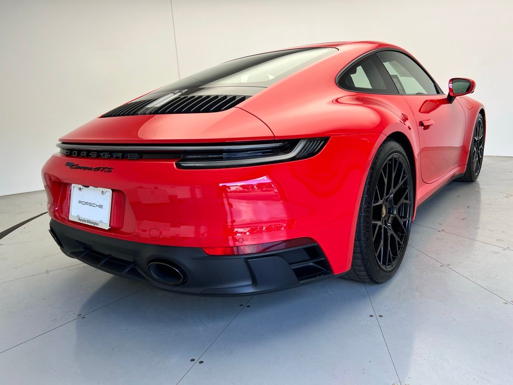Thumbnail: 2023 Porsche 911 - 22