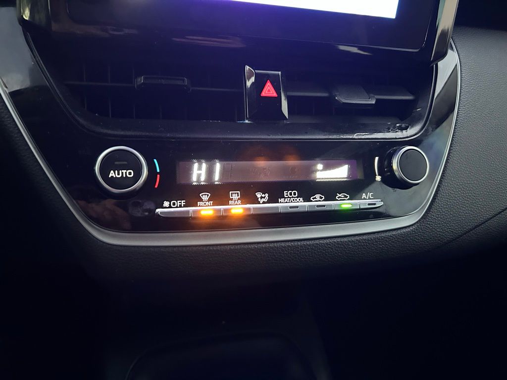 Thumbnail: 2023 Toyota Corolla - 25