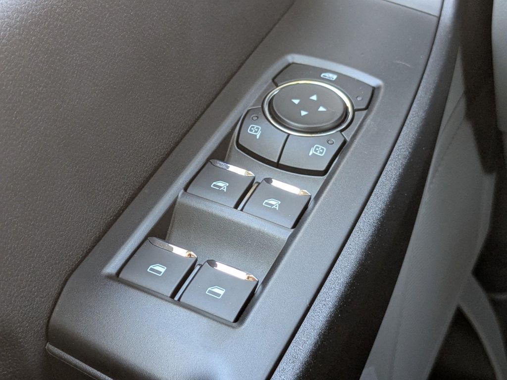 2025 Ford F-550 Chassis XL