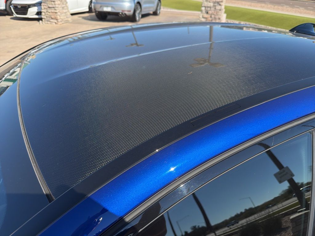 Thumbnail: 2023 BMW M5 - 7