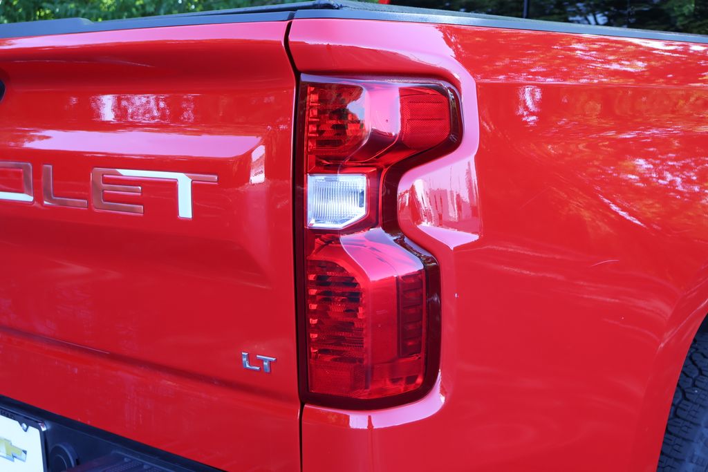 Thumbnail: 2024 Chevrolet Silverado 1500 - 10