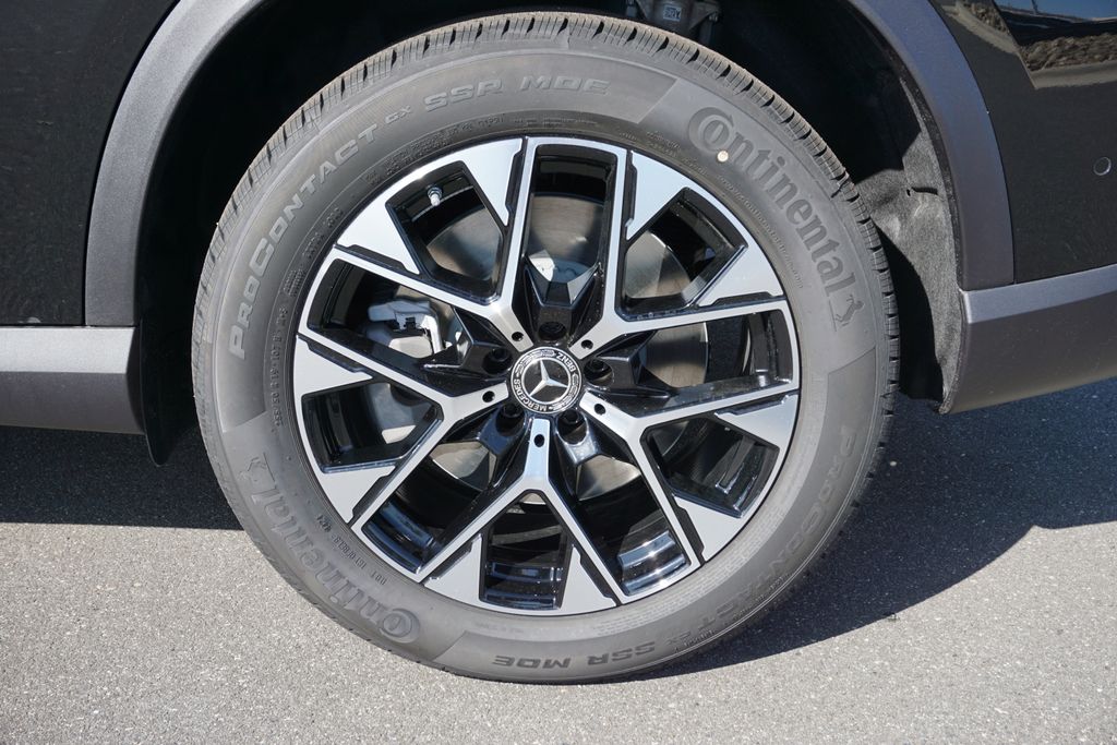 2025 Mercedes-Benz GLC 350 12