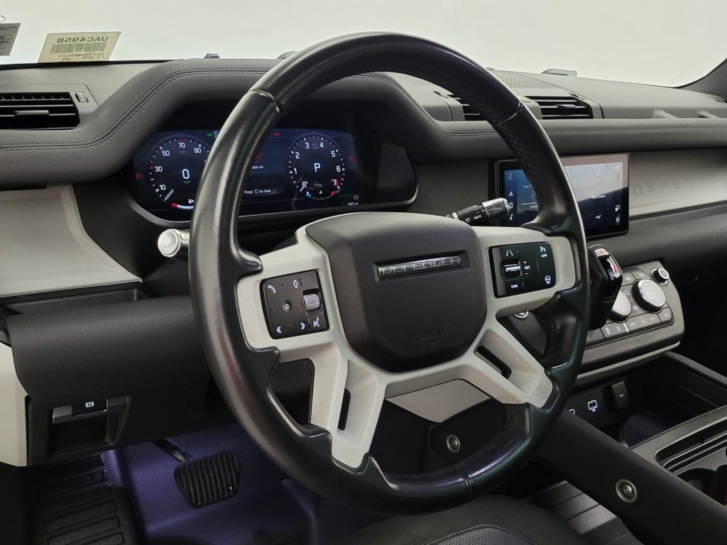 Thumbnail: 2021 Land Rover Defender - 27