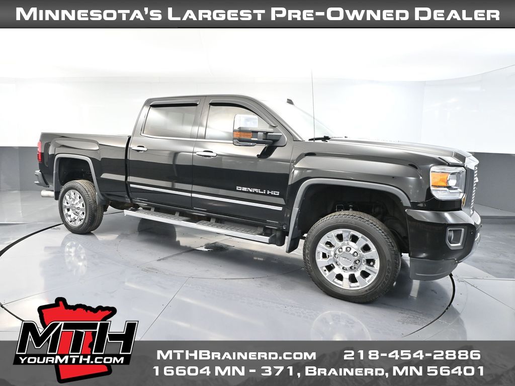 2016 GMC Sierra 2500HD Denali Crew Cab SB 4WD