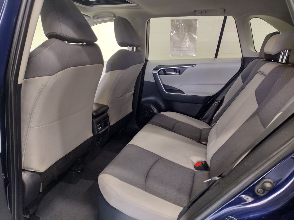 2019 Toyota RAV4 Hybrid XLE