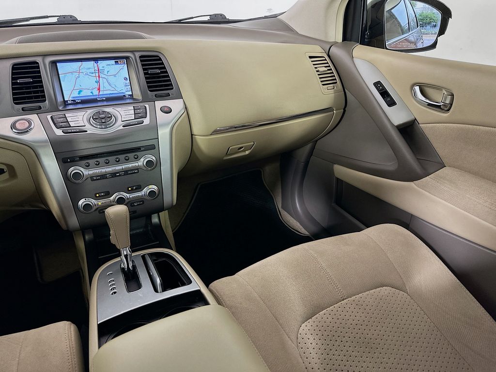 Thumbnail: 2014 Nissan Murano - 23