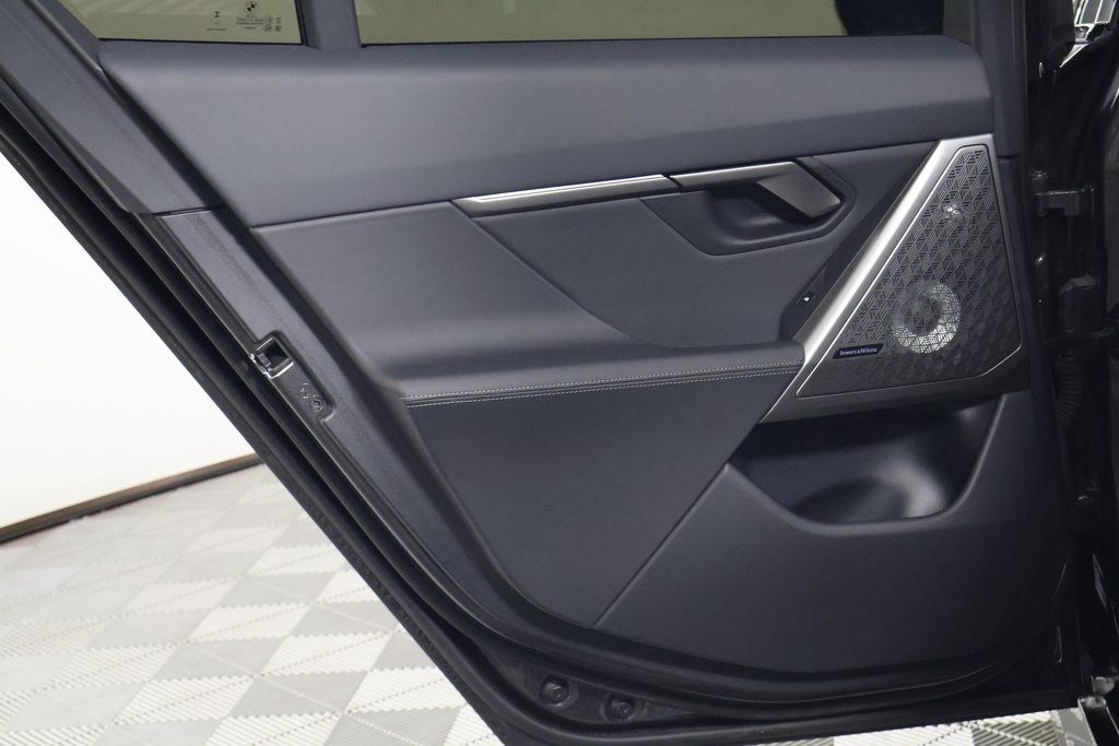 Thumbnail: 2024 BMW i5 - 13