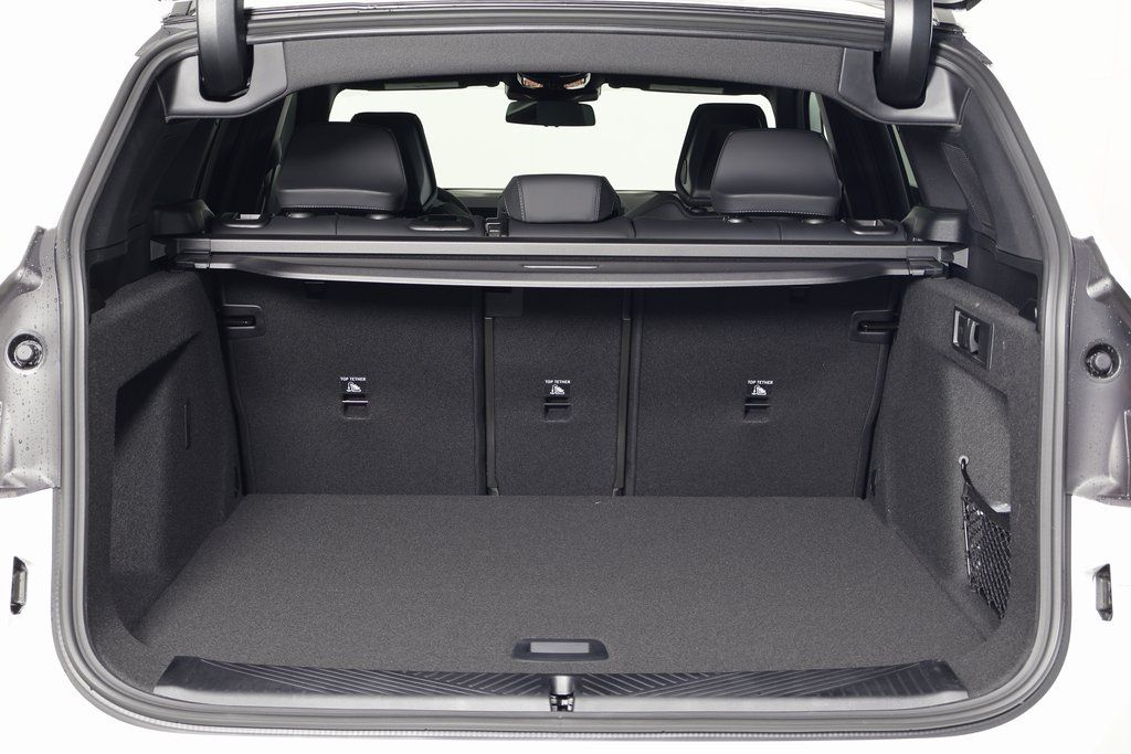 Thumbnail: 2026 BMW X3 - 8