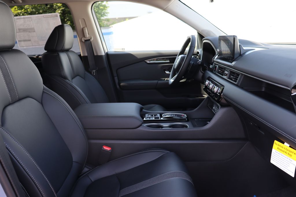 Thumbnail: 2025 Honda Pilot - 22