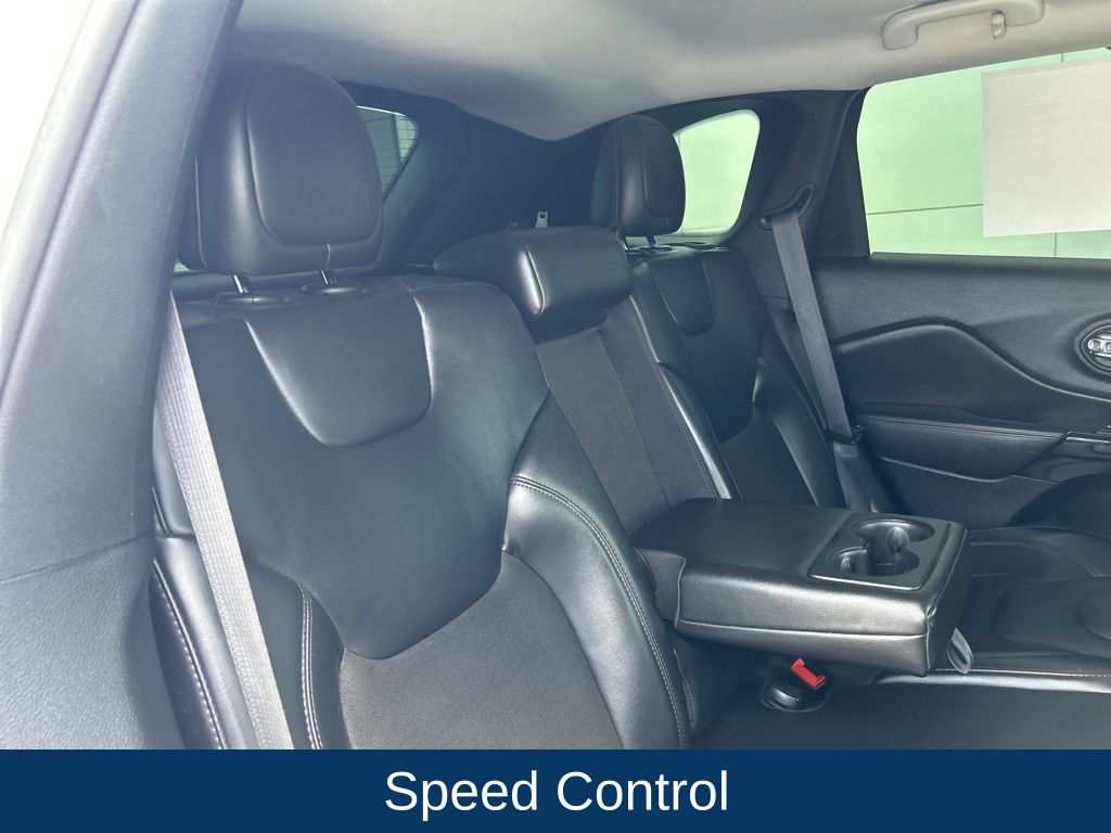 2021 Jeep Cherokee Altitude