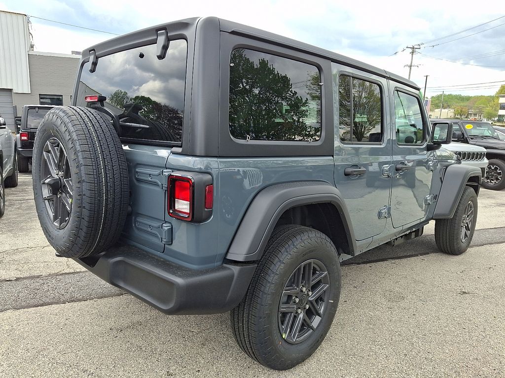 New 2026 Jeep Wrangler SUV
