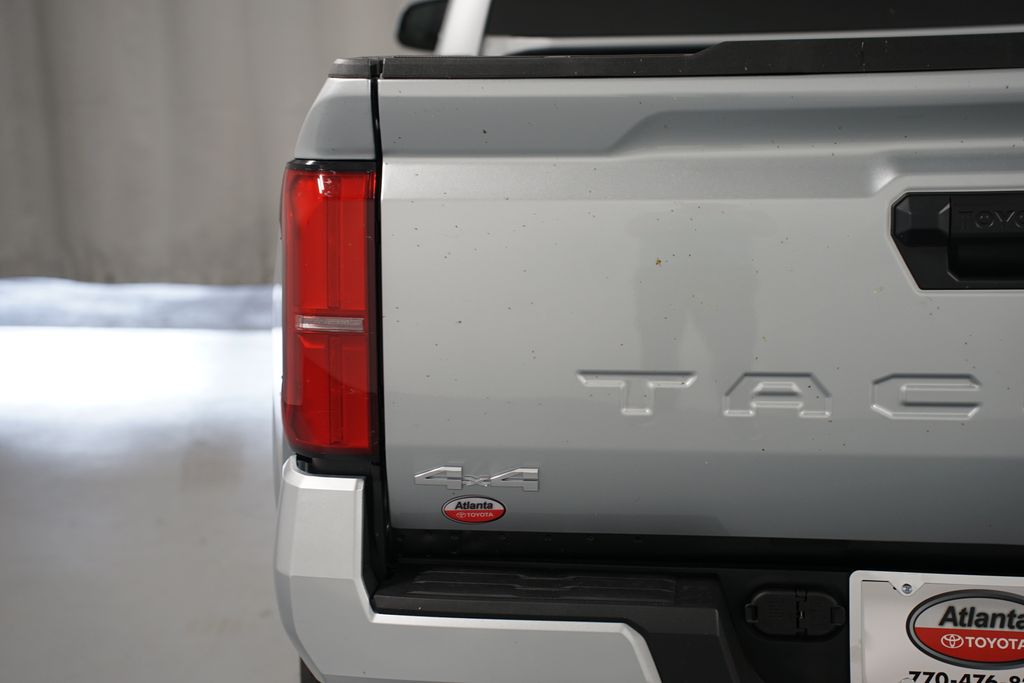 Thumbnail: 2025 Toyota Tacoma - 10
