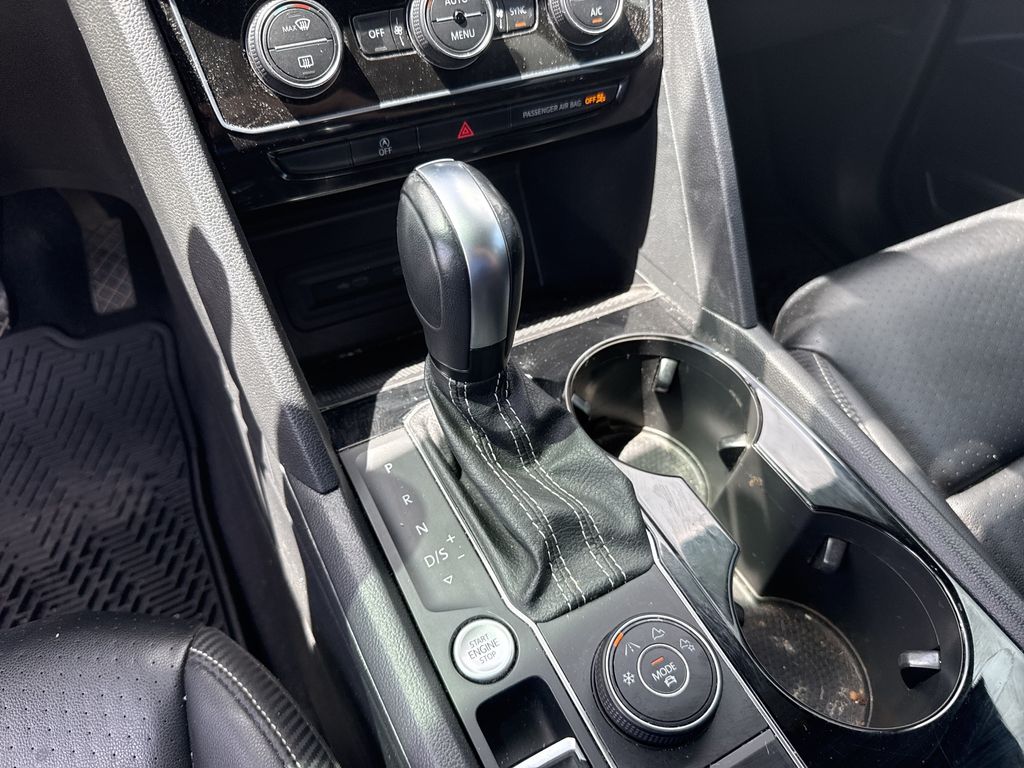 2022 Volkswagen Atlas Cross Sport 3.6L V6 SE w/Technology Blue at DeMontrond Auto Country