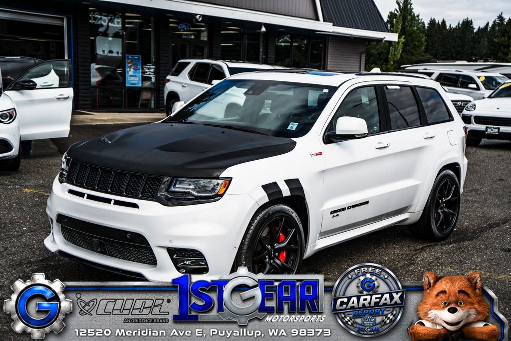 White (Ivory 3-Coat) 2019 Jeep Grand Cherokee SUV / Crossover Four-Wheel Drive 8-Speed Automatic