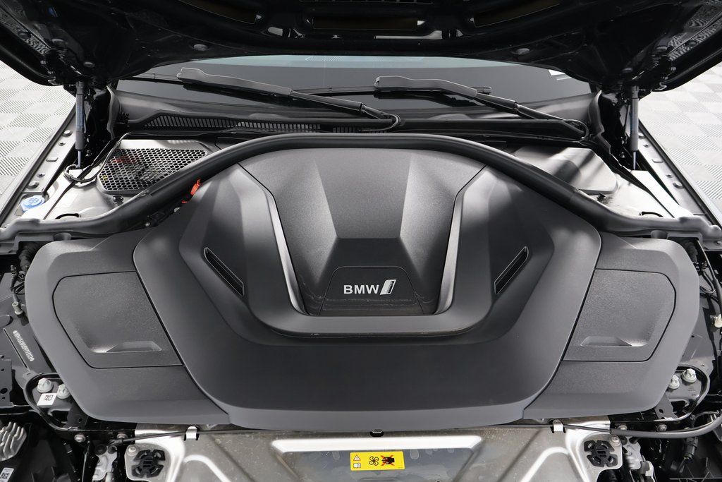 Thumbnail: 2023 BMW i4 - 15
