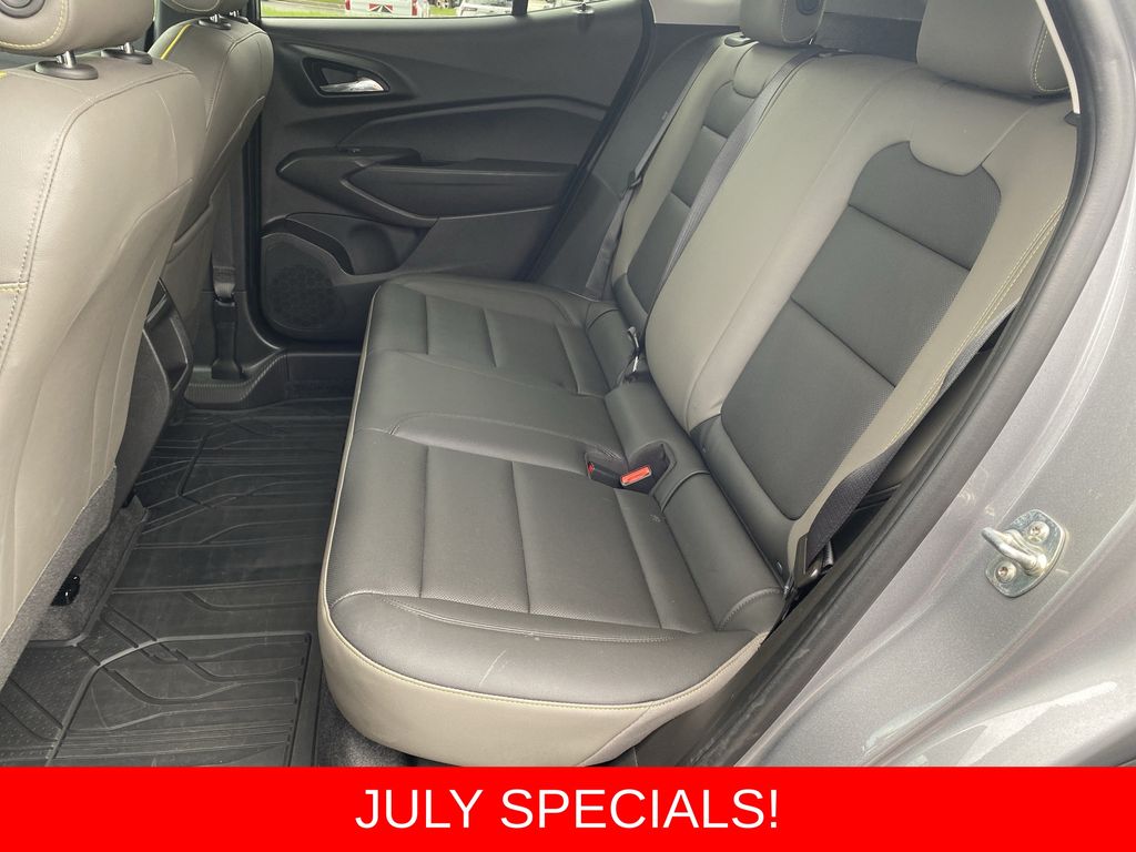 Used 2025 Chevrolet Trax SUV