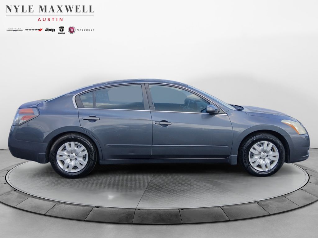 Used Car 2010 Nissan Altima  2.5 S For Sale Under $10,000 In Austin, Texas