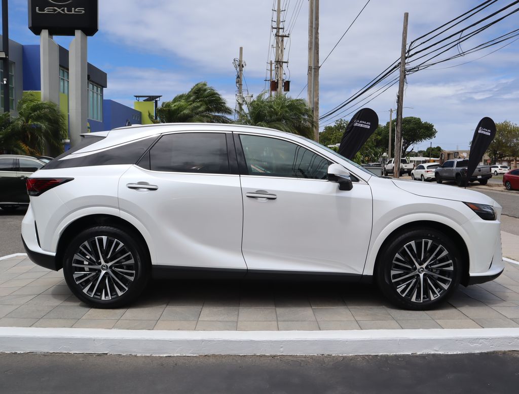 Thumbnail: 2026 Lexus RX - 4