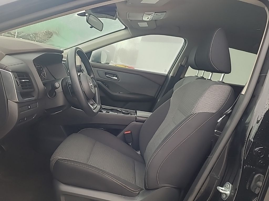 used 2023 Nissan Rogue car, priced at $21,404