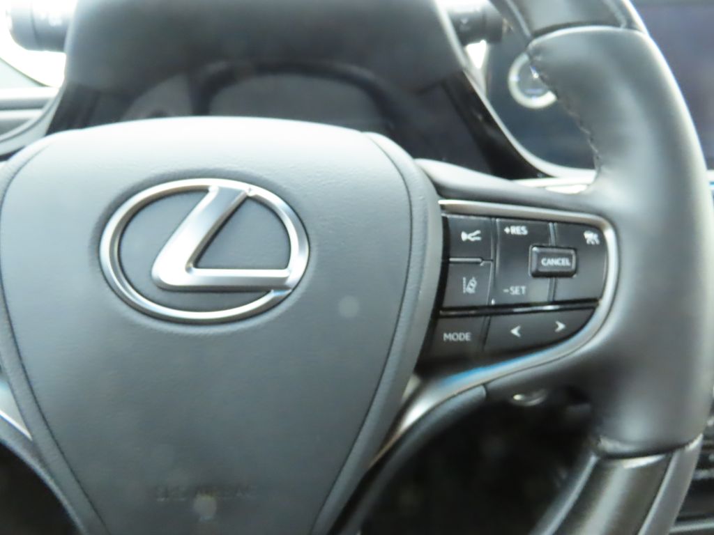 2022 Lexus ES 350 Luxury 12