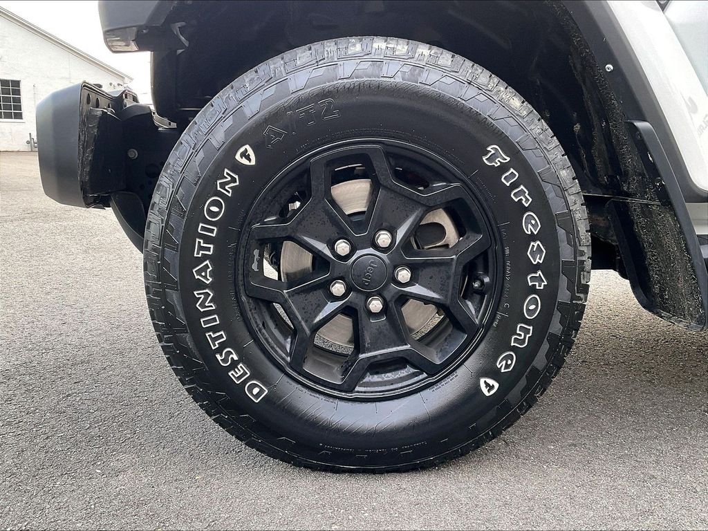 2022 Jeep Gladiator — photo 22
