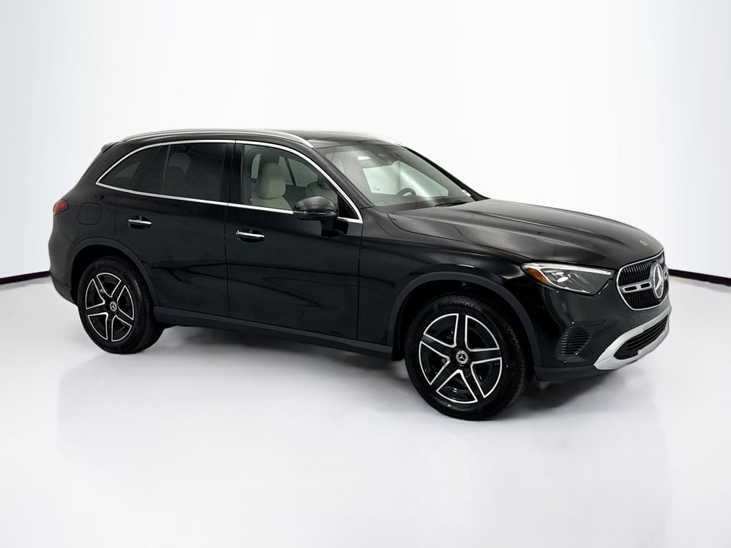 Thumbnail: 2026 Mercedes-Benz GLC - 3