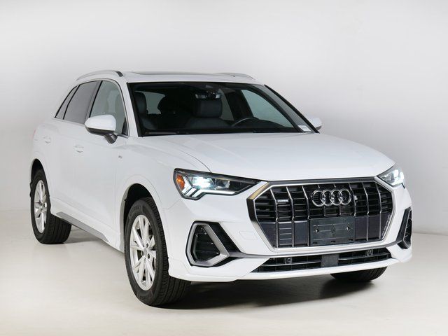 2025 Audi Q3 Premium