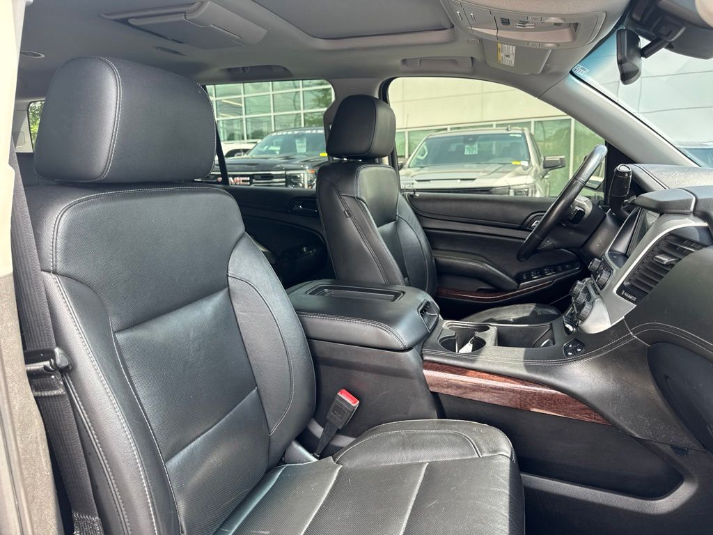Used 2020 Black GMC SLT image 14