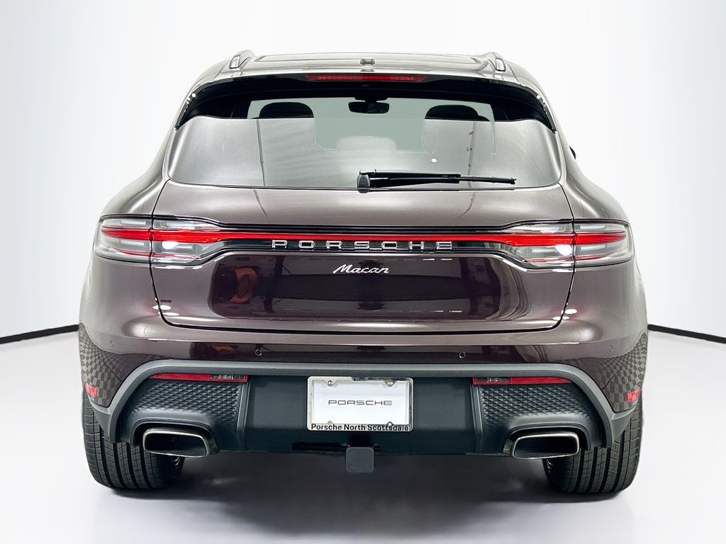 Thumbnail: 2026 Porsche Macan - 6