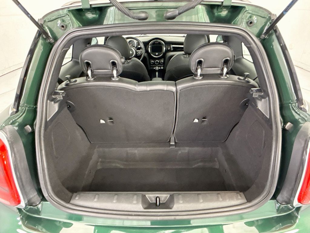 Used 2019 Green MINI Signature image 23