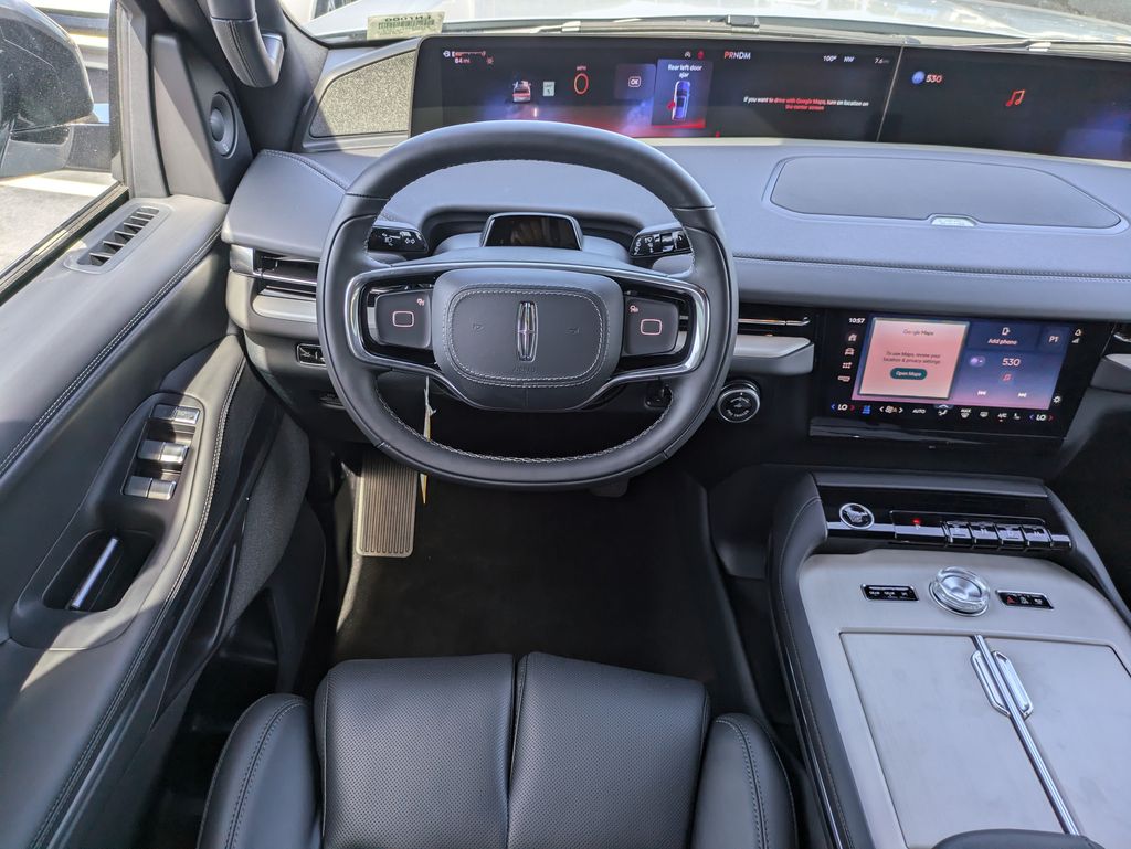 2027 Lincoln Navigator 