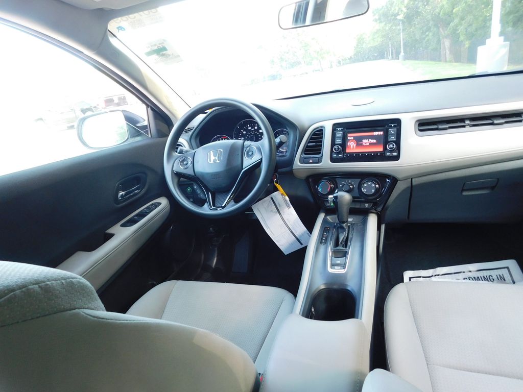 Thumbnail: 2022 Honda HR-V - 6