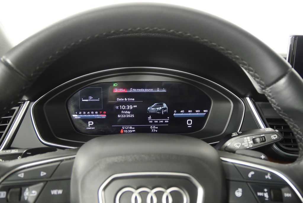 Thumbnail: 2022 Audi Q5 - 22