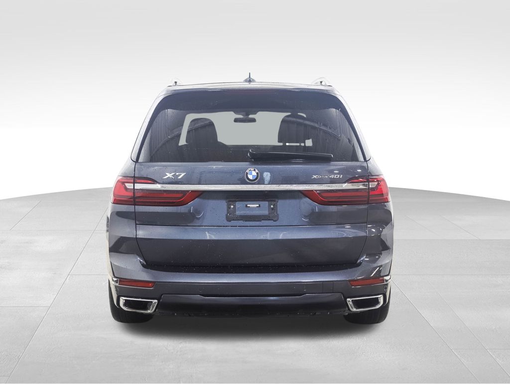 2022 BMW X7 xDrive40i 4