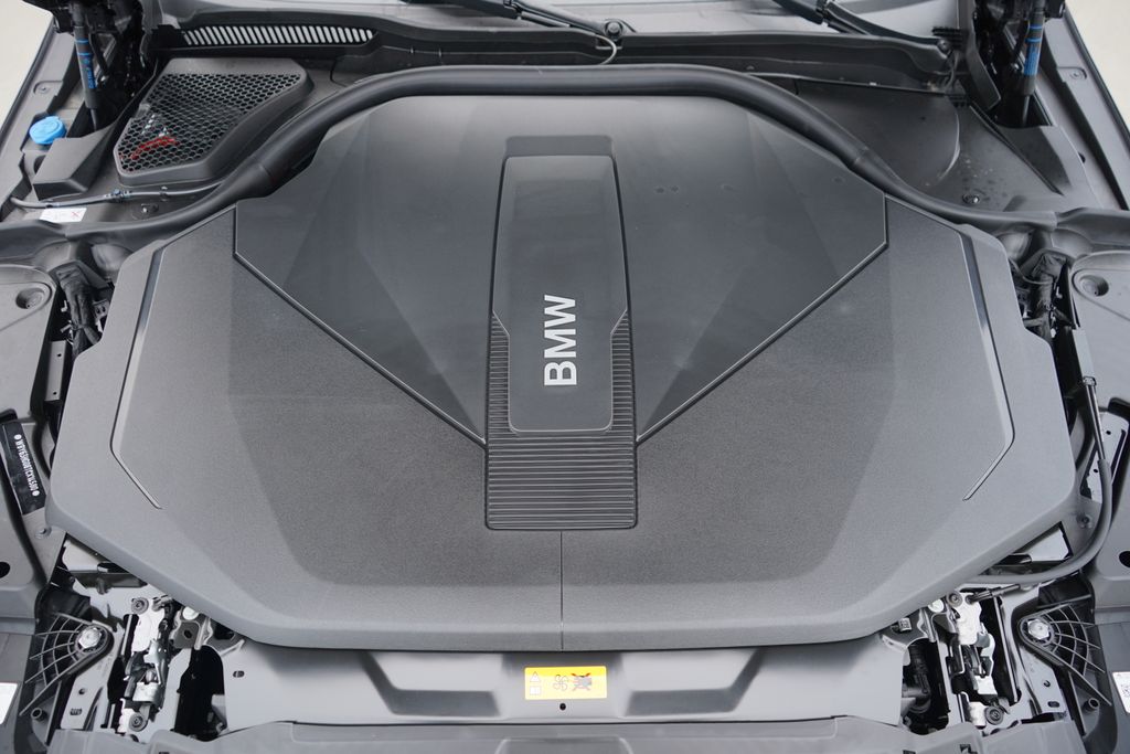 Thumbnail: 2026 BMW i5 - 20