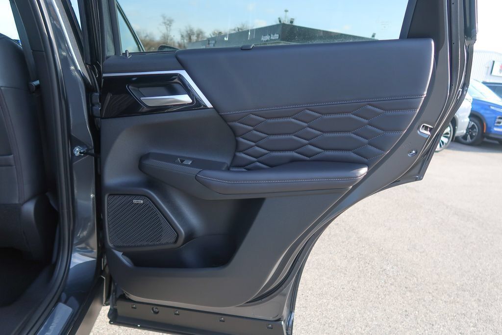 2026 Mitsubishi Outlander SEL 2.5 S-AWC