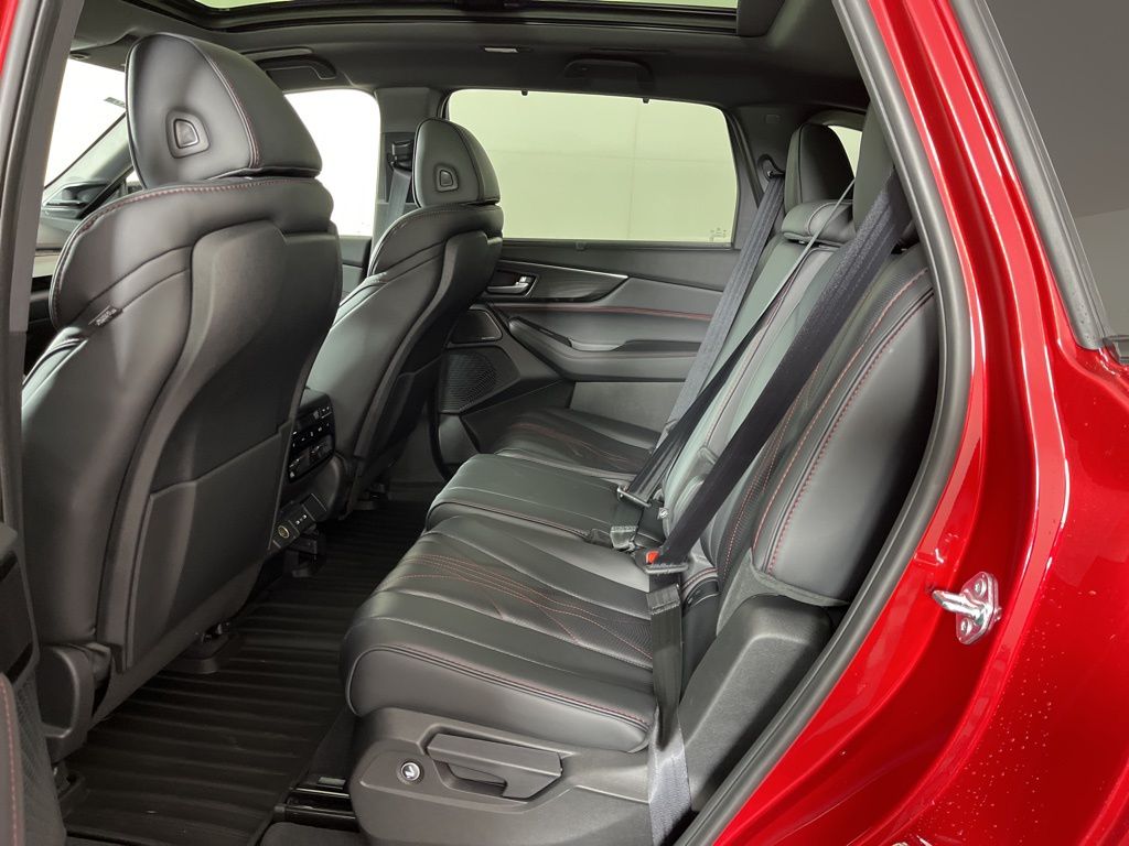 Thumbnail: 2026 Acura MDX - 25