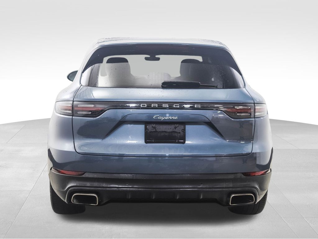 Thumbnail: 2020 Porsche Cayenne - 4