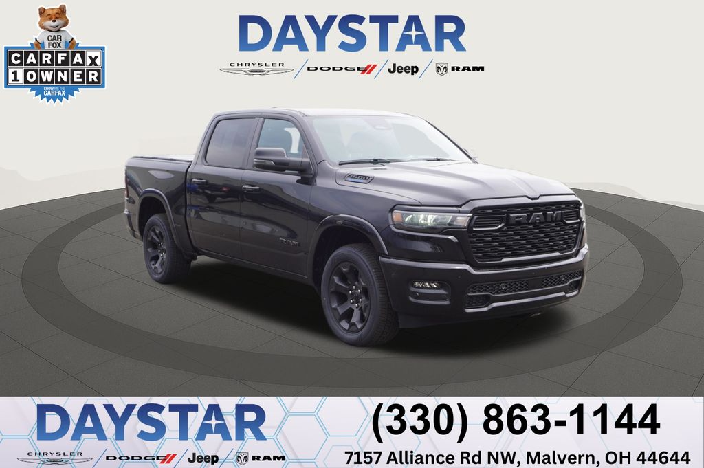 Diamond Black Crystal Pearlcoat 2025 RAM 1500 Big Horn Crew Cab 4WD Pickup Truck Four-Wheel Drive 8-Speed Automatic