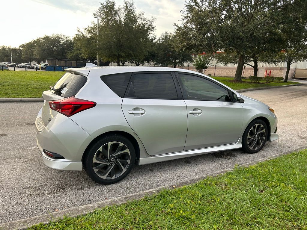 Thumbnail: 2017 Toyota Corolla iM - 5