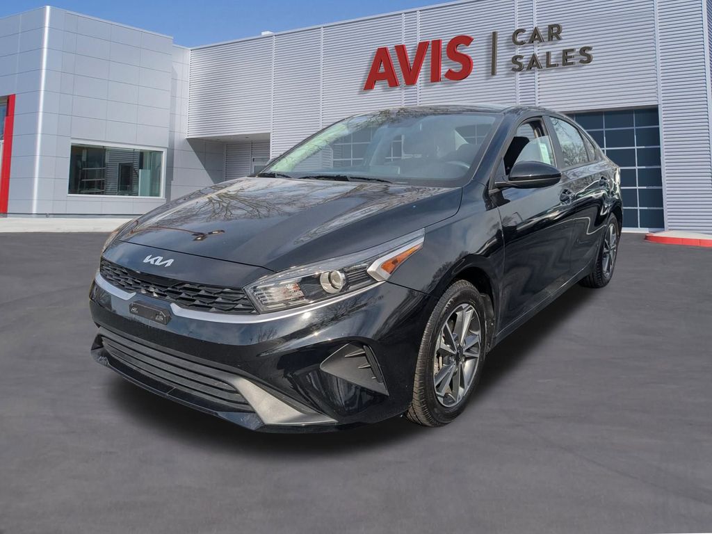 2024 Kia Forte LXS FWD