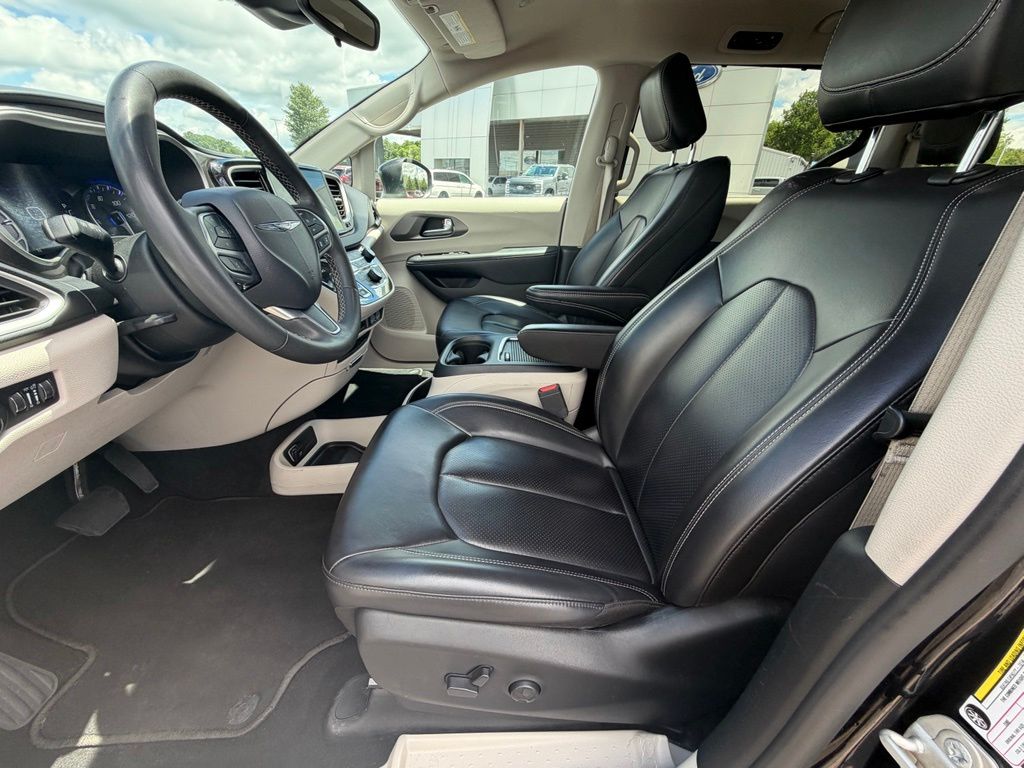2023 Chrysler Pacifica Touring L Black at Klick Lewis Buick Chevrolet