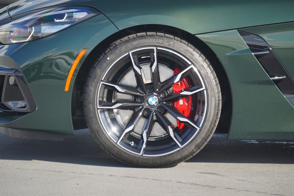 2025 BMW Z4 sDrive M40i 7