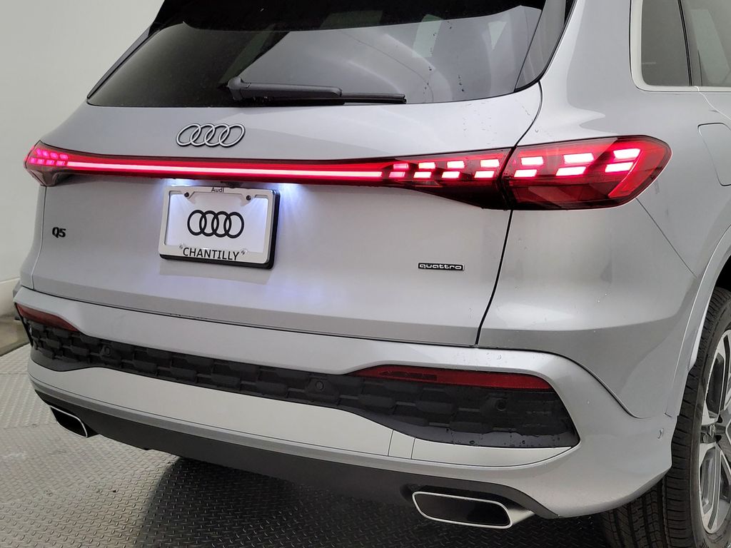 Thumbnail: 2026 Audi Q5 - 7