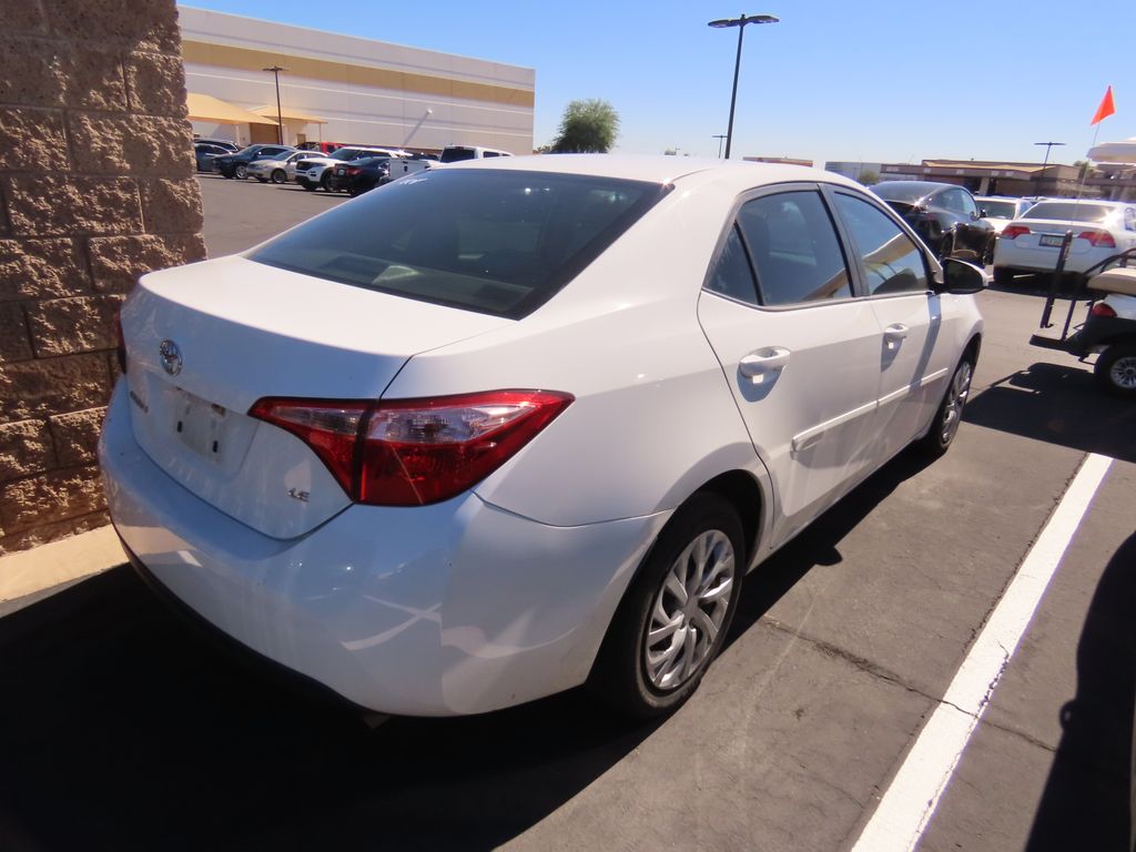 Thumbnail: 2019 Toyota Corolla - 3