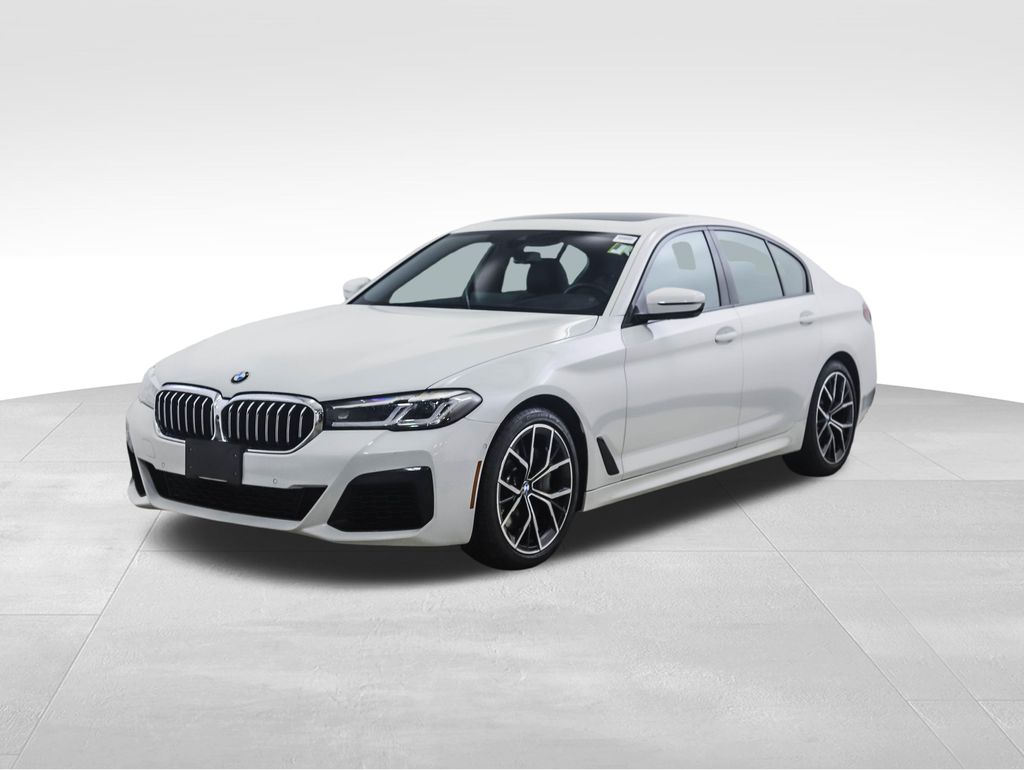 Thumbnail: 2021 BMW 5 Series - 1