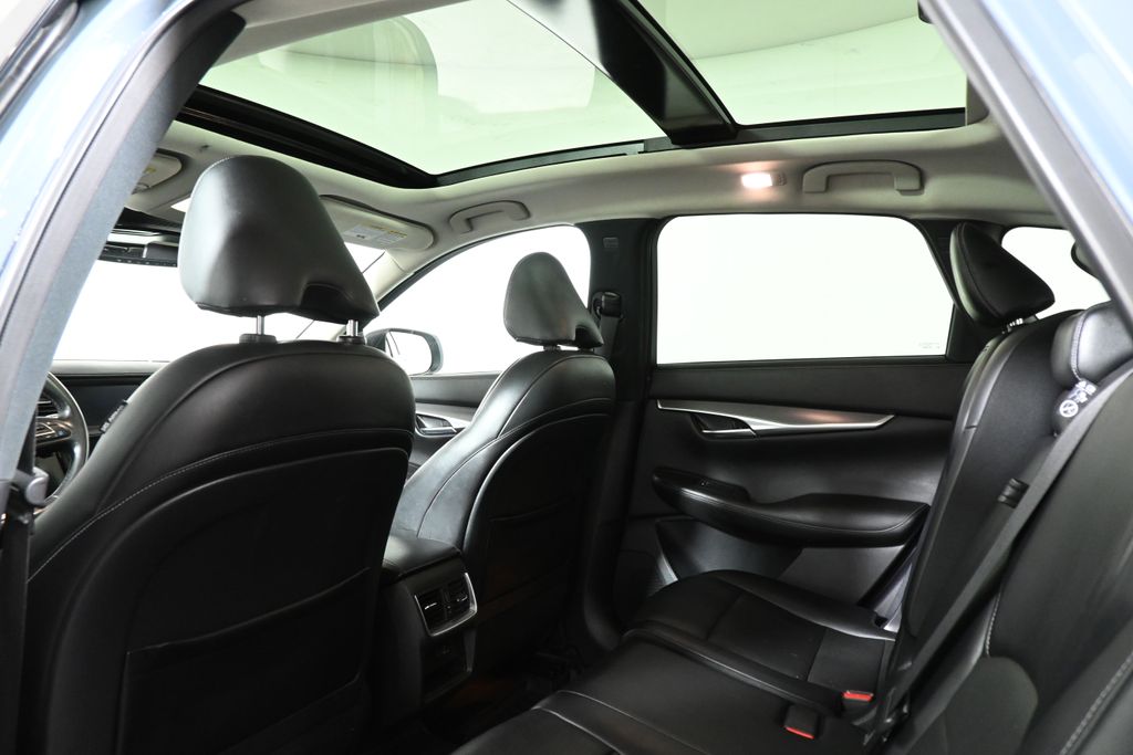 2022 INFINITI QX50 Luxe 29