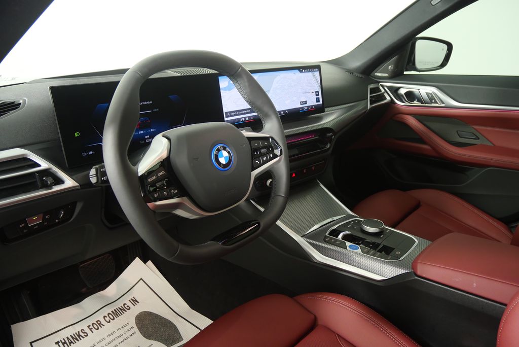 Thumbnail: 2025 BMW i4 - 13